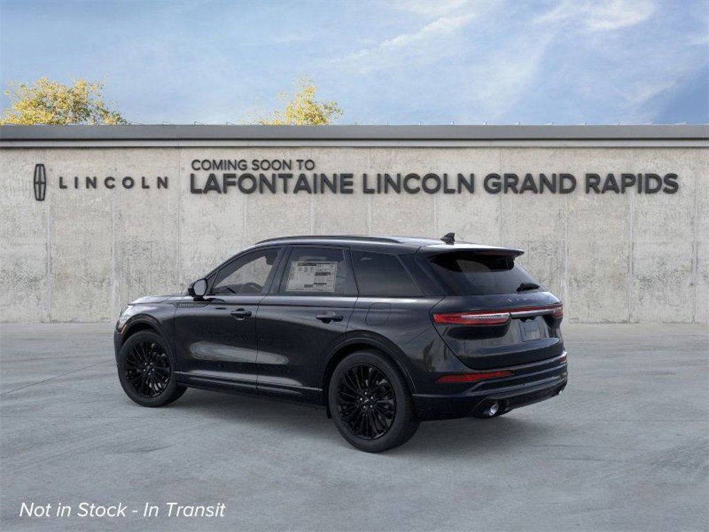 New 2026 Lincoln Corsair Premiere image 4