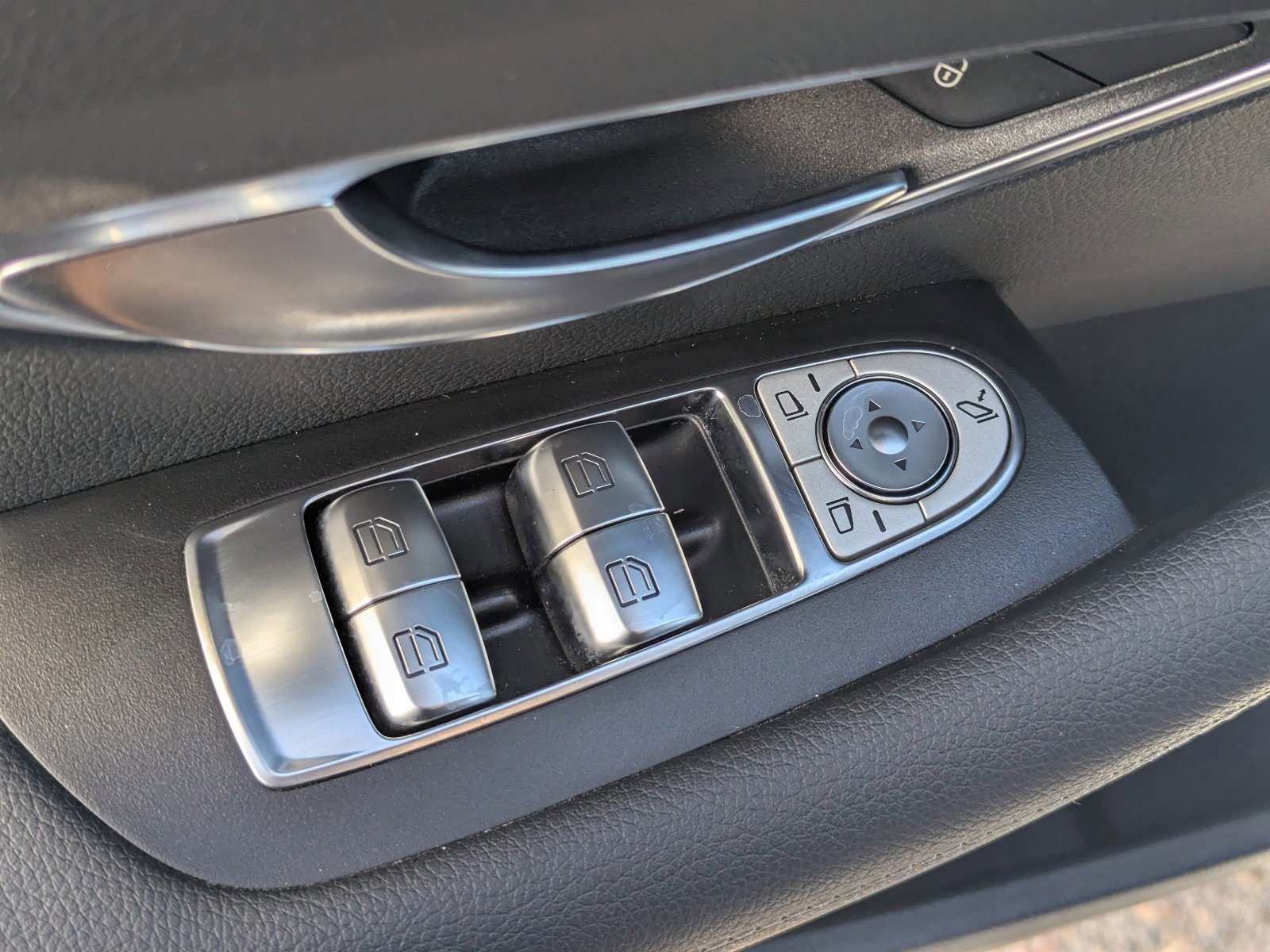 Used 2022 Mercedes-Benz E 450 Coupe image 24