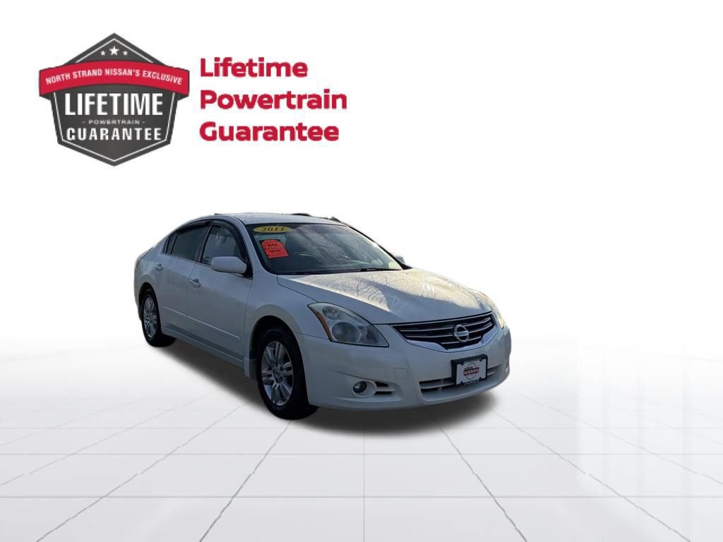 Used 2011 Nissan Altima 2.5 S w/ Special Edition Pkg FWD image 9