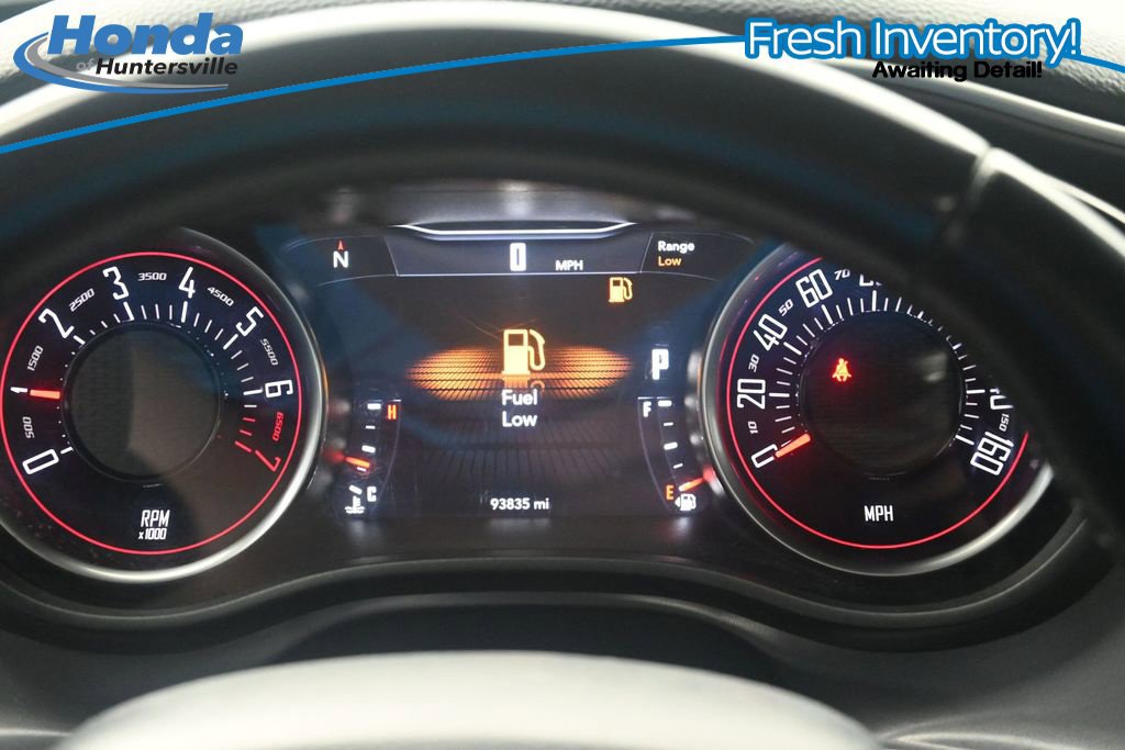 Used 2019 Dodge Challenger SXT RWD image 20