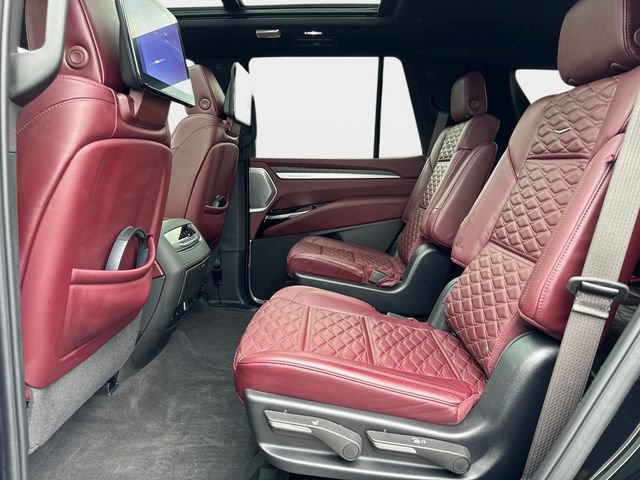 Certified 2025 Cadillac Escalade Sport w/ Touring Package AWD/4WD image 15