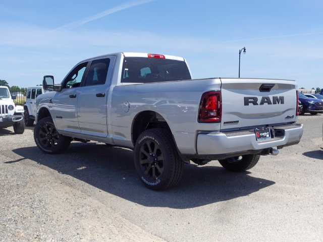 New 2026 RAM 3500 Big Horn AWD/4WD image 9