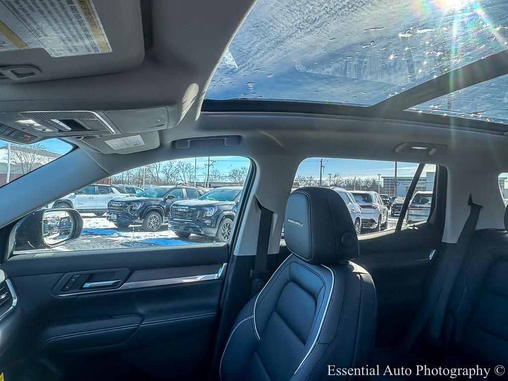 New 2026 GMC Terrain Denali w/ LPO, Floor Liner Package image 11