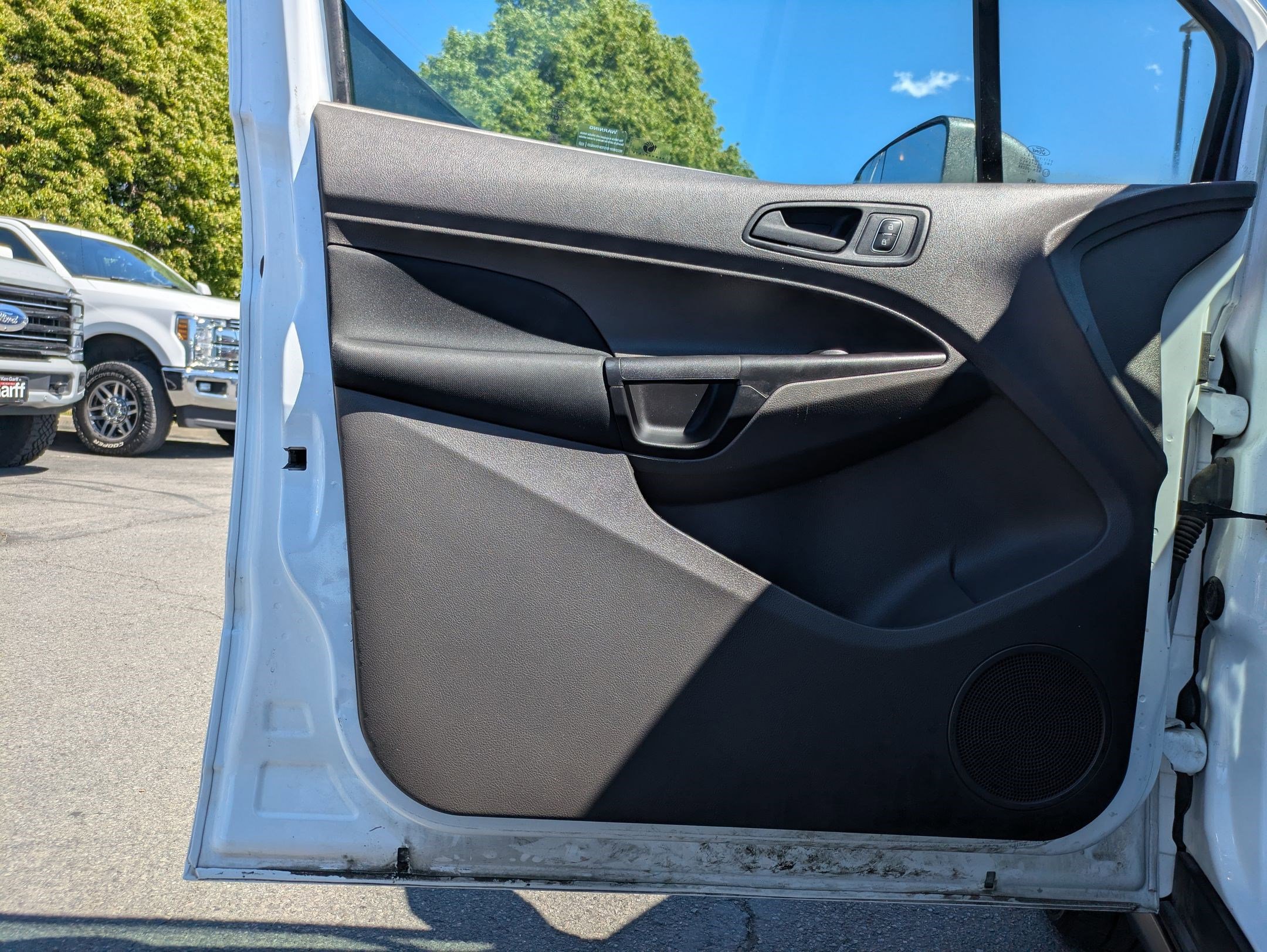 Used 2019 Ford Transit Connect XL FWD image 14