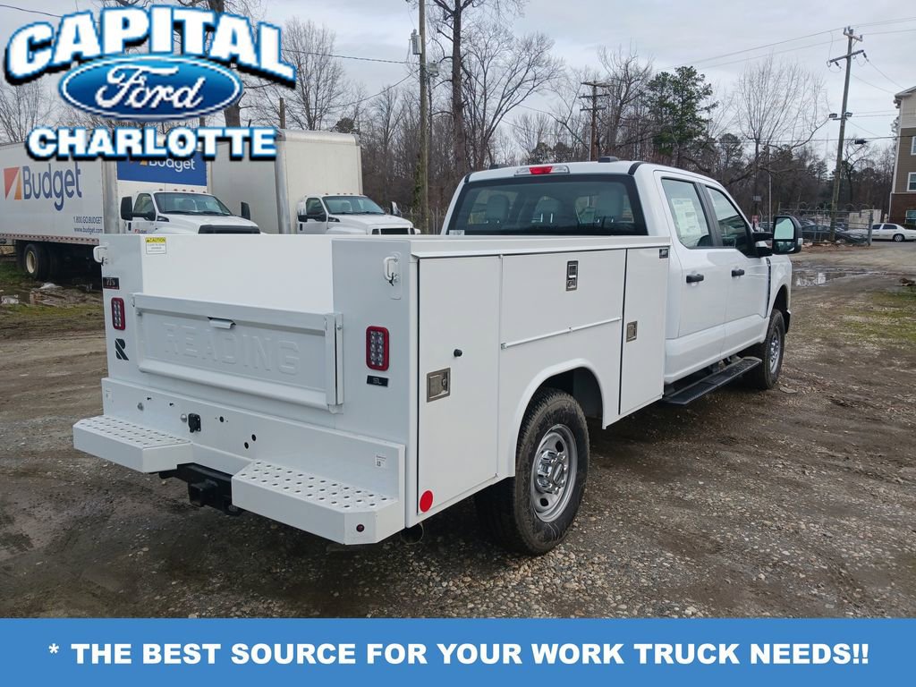 New 2026 Ford F250 XL w/ XL Chrome Package image 5