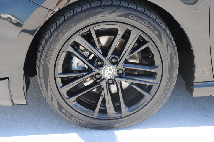 Used 2026 Toyota Camry SE w/ Convenience Package FWD image 9