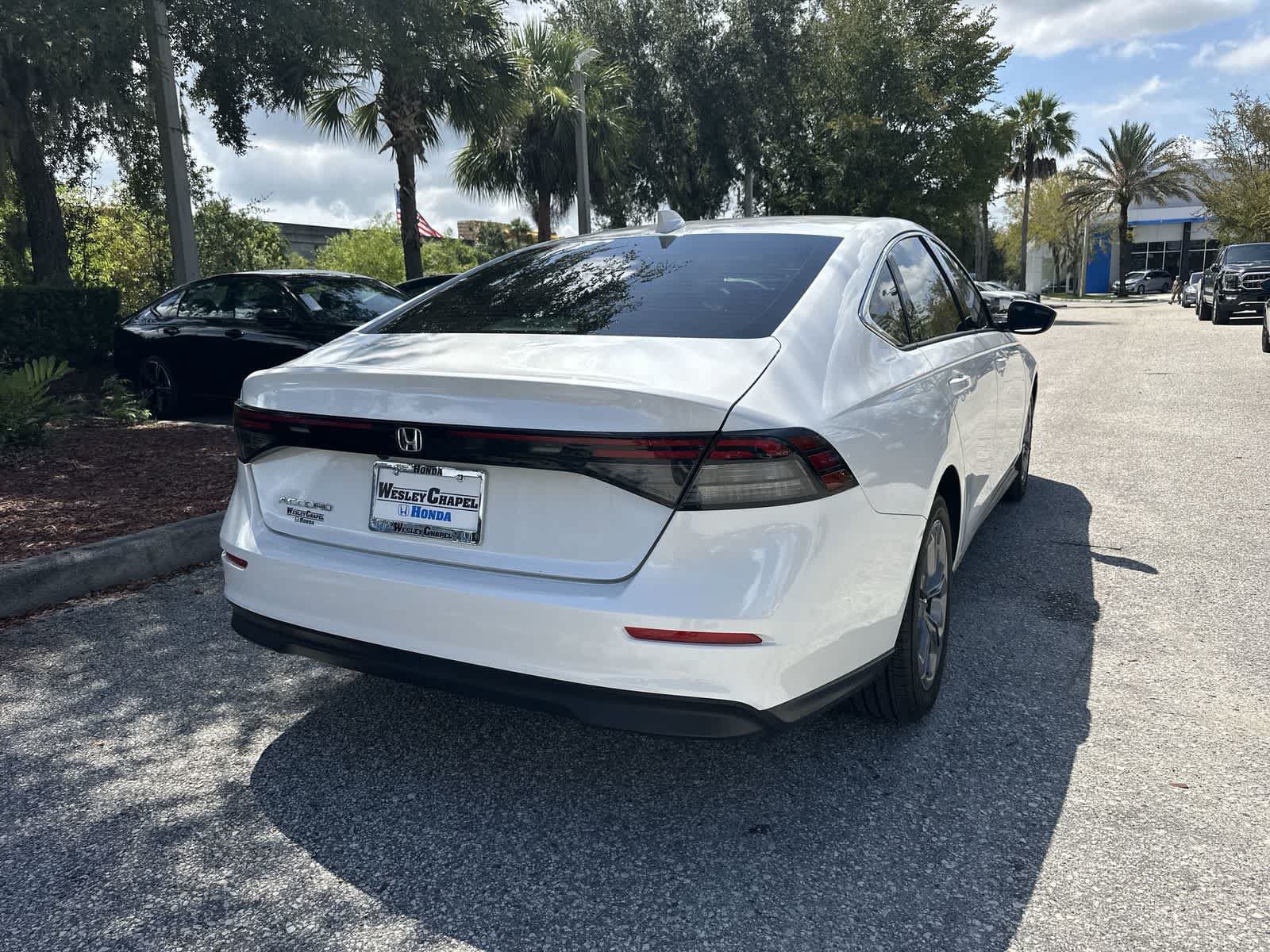 Used 2024 Honda Accord EX image 6