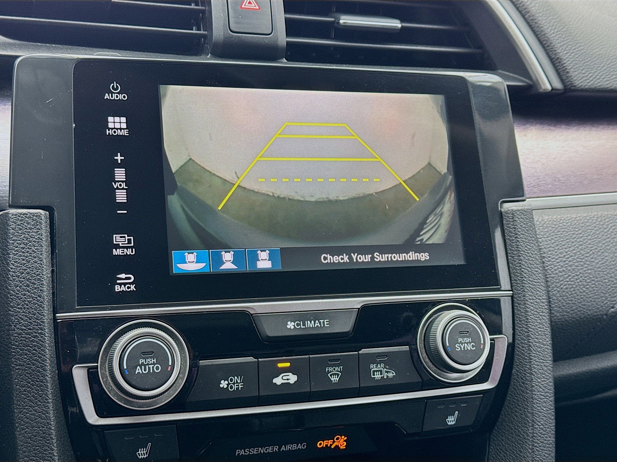 Used 2016 Honda Civic Touring image 10