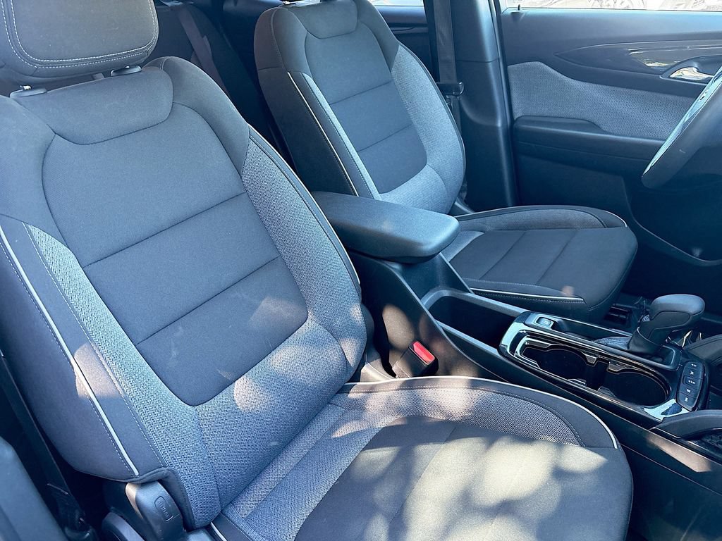 Used 2025 Chevrolet TrailBlazer LT AWD/4WD image 25