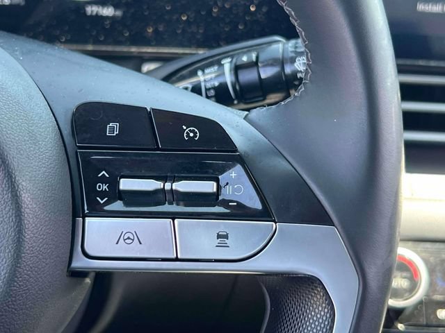 Certified 2023 Hyundai Elantra SEL w/ Convenience Package FWD image 21