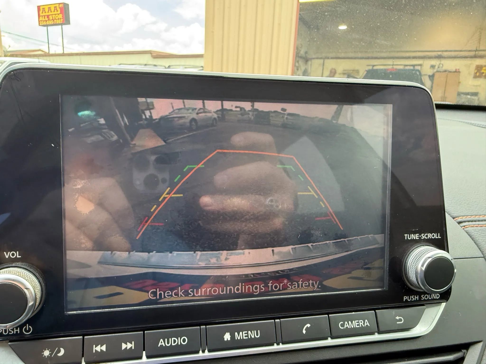 Used 2020 Nissan Altima 2.5 SR w/ Premium Package image 18