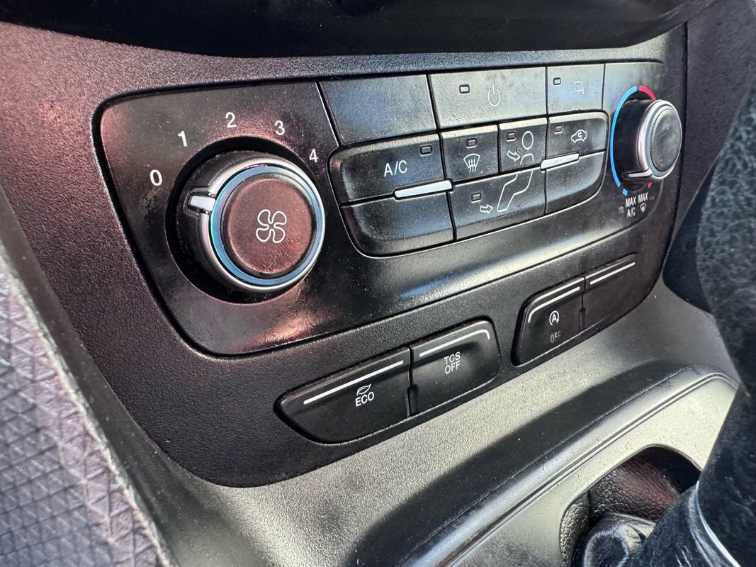 Used 2020 Ford Transit Connect XLT FWD image 22
