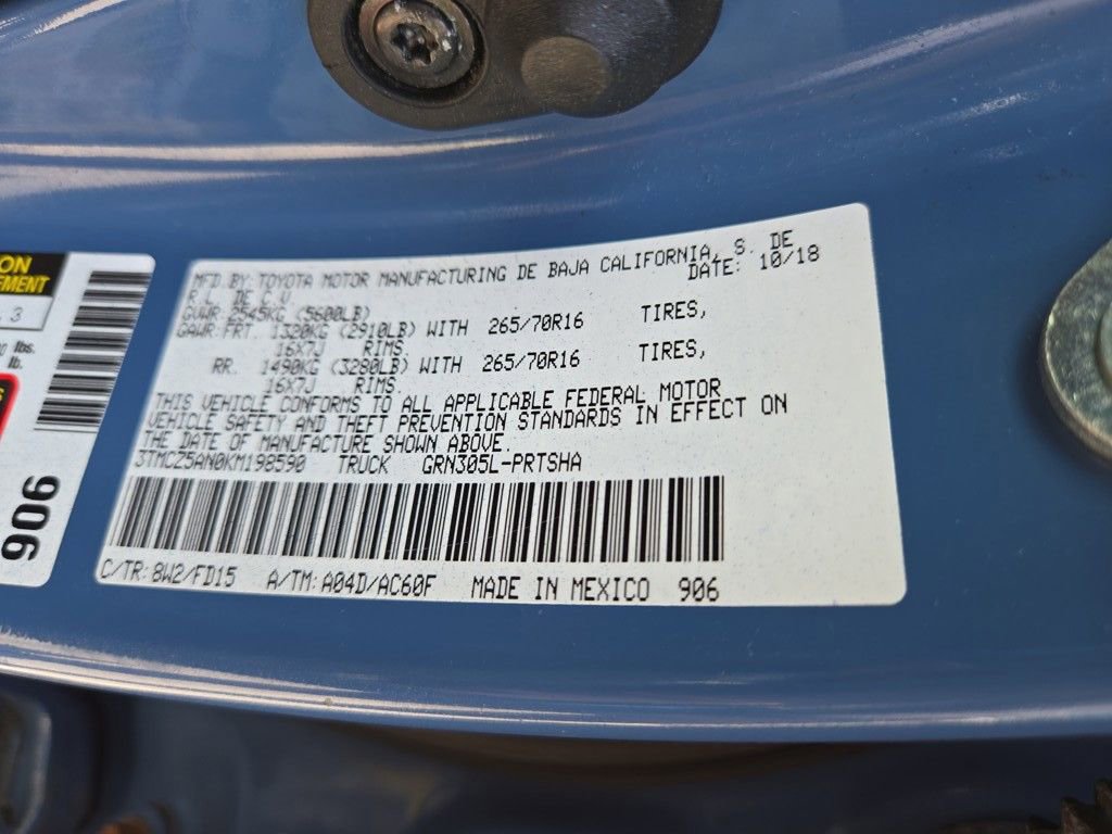 Used 2019 Toyota Tacoma TRD Off-Road image 30