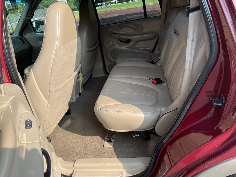 Used 2001 Ford Expedition Eddie Bauer image 35