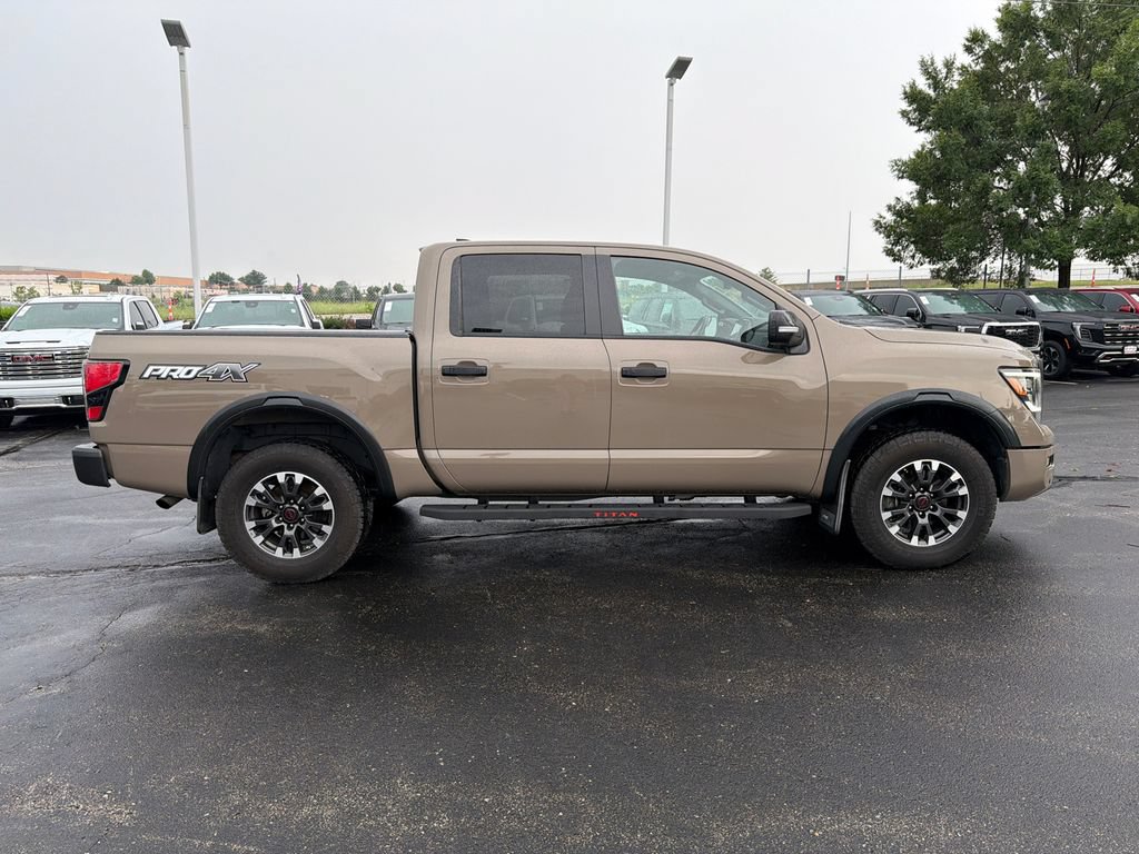 Used 2023 Nissan Titan PRO-4X w/ Pro-4x Convenience Package AWD/4WD image 4