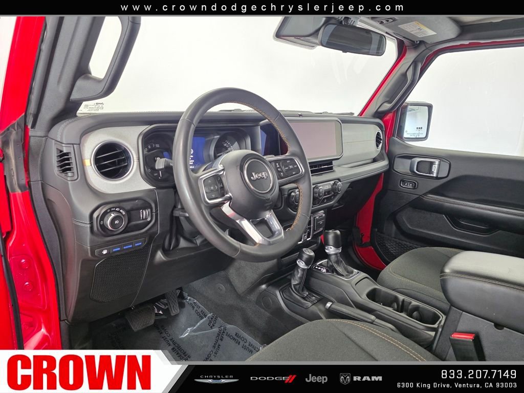 Used 2024 Jeep Wrangler Unlimited Sahara image 23