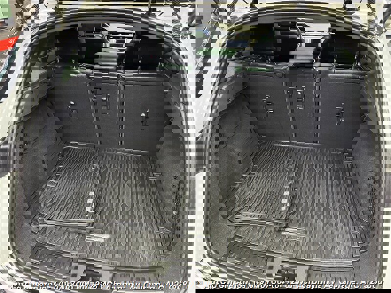 Used 2021 Land Rover Range Rover Evoque S image 26