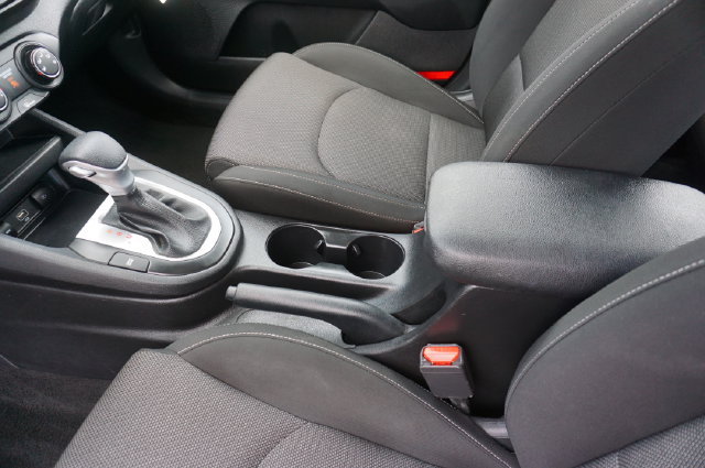Used 2024 Kia Forte LXS FWD image 24