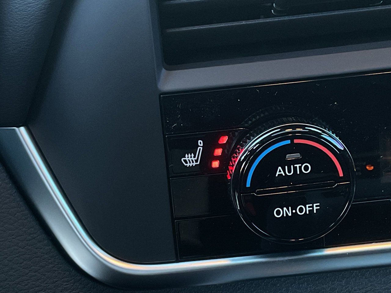 New 2027 Nissan Rogue Dark Armor AWD/4WD image 29