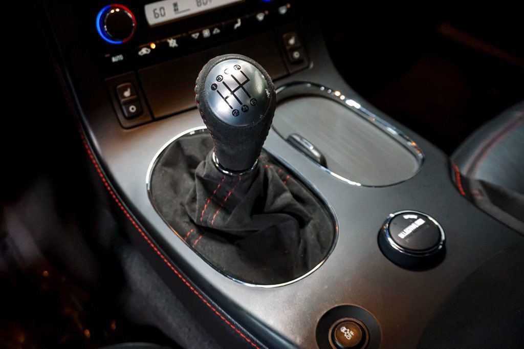 Used 2012 Chevrolet Corvette Z06 w/ 3LZ Preferred Equipment Group image 12