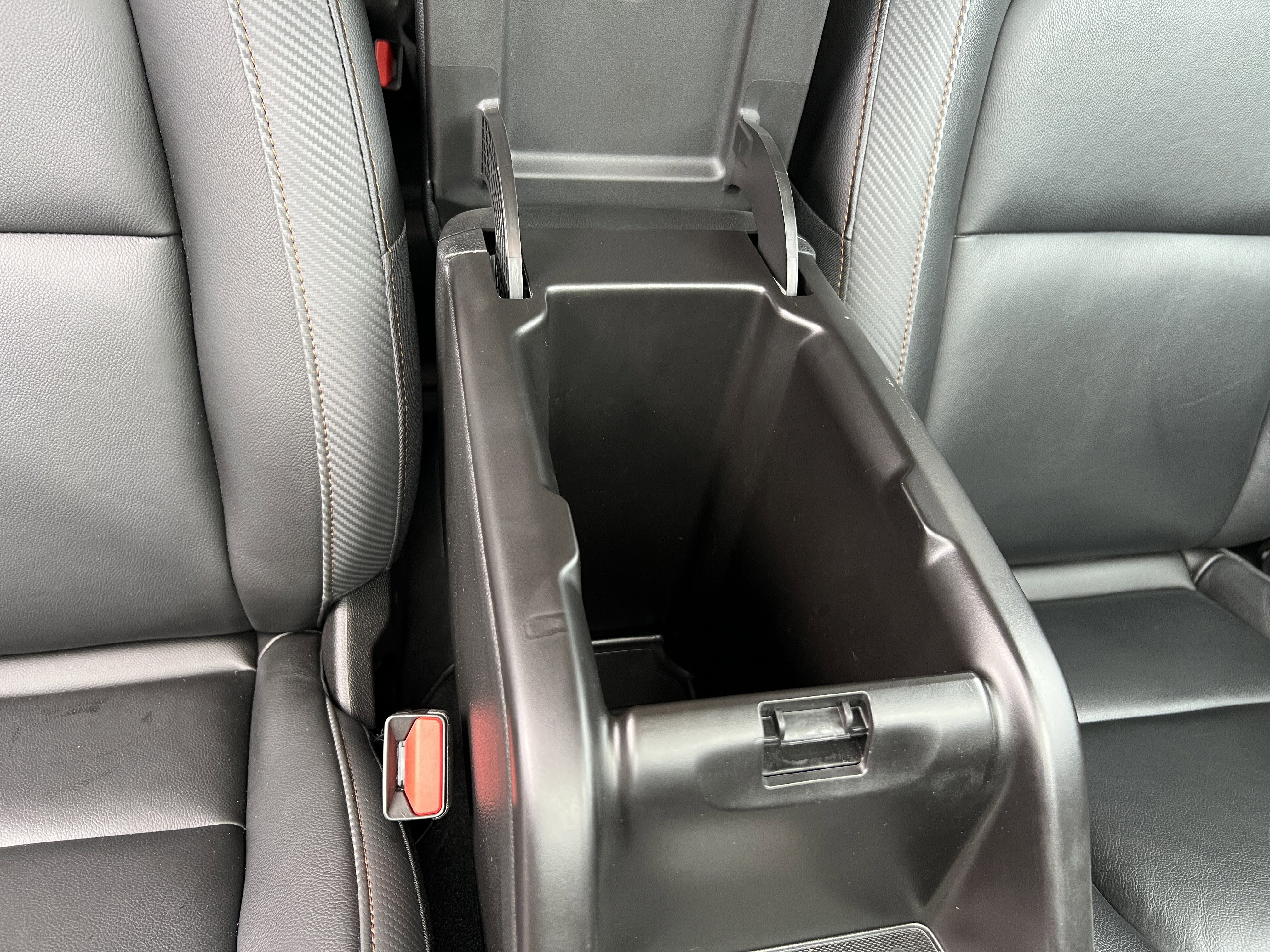 Used 2022 GMC Canyon AT4 image 22