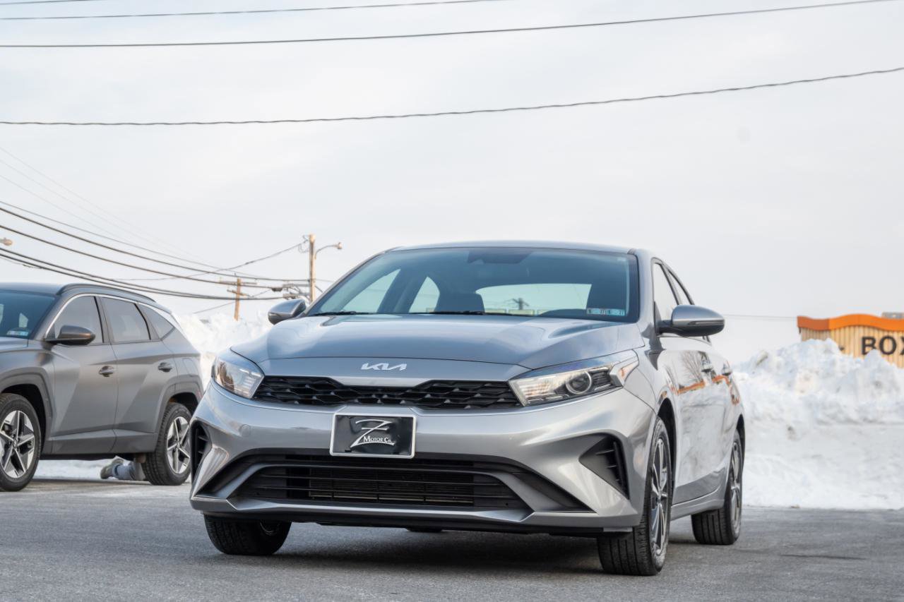 Used 2024 Kia Forte LXS w/ LXS Technology Package image 6