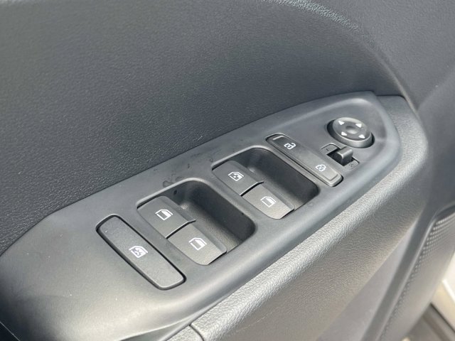 New 2026 Hyundai Venue SEL FWD image 22