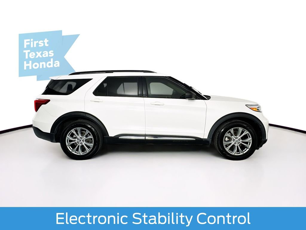 Used 2020 Ford Explorer XLT w/ Equipment Group 202A image 9