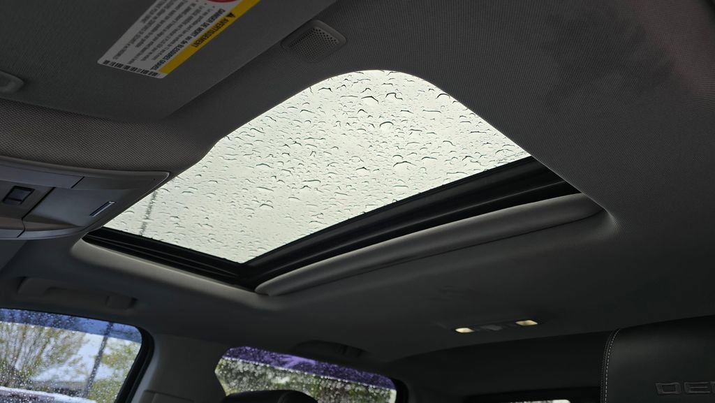 Used 2015 GMC Sierra 2500 Denali w/ Duramax Plus Package AWD/4WD image 22