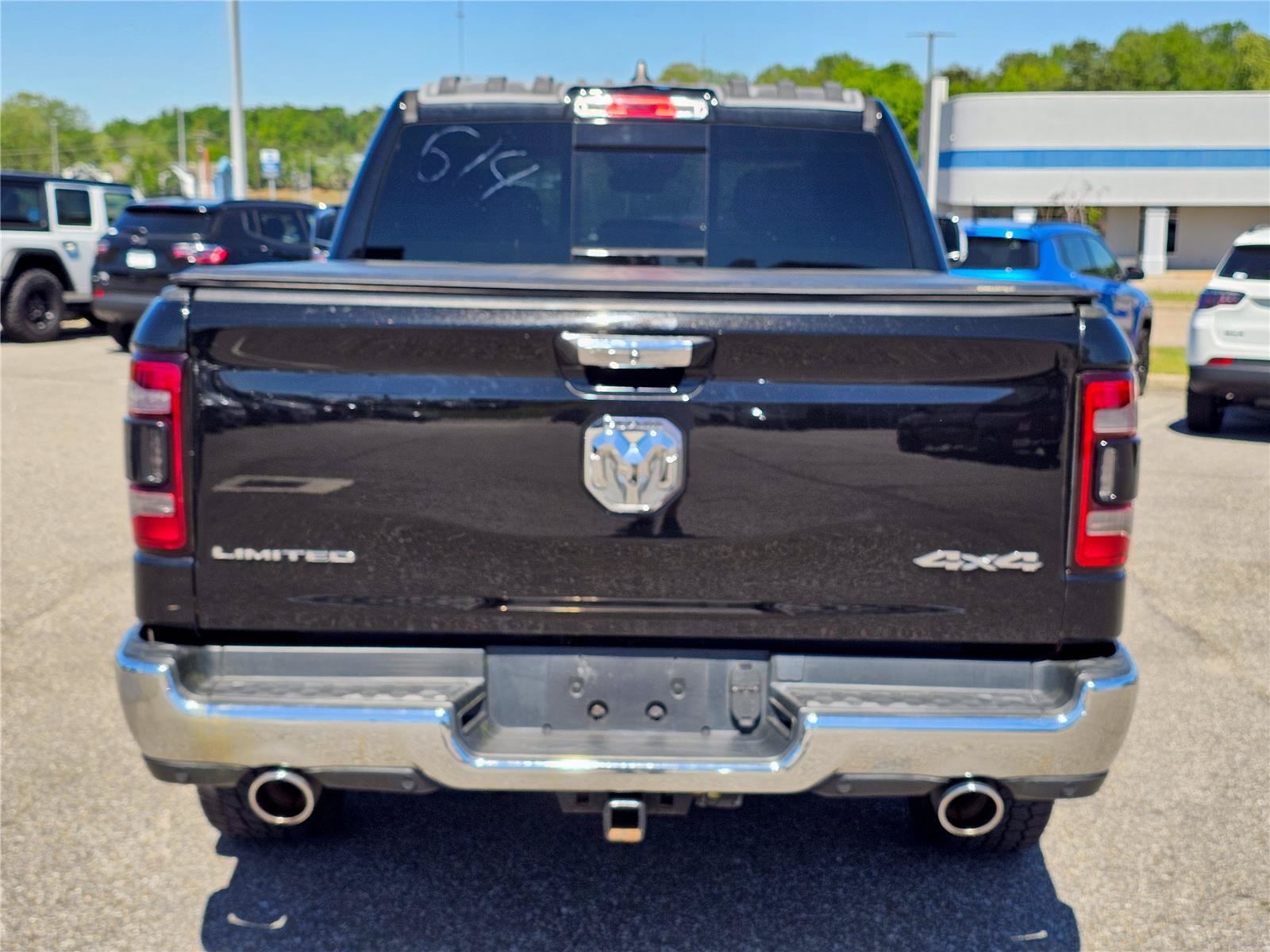 Used 2019 RAM 1500 Limited AWD/4WD image 12