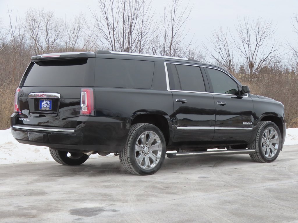 Used 2016 GMC Yukon XL Denali w/ Open Road Package image 3