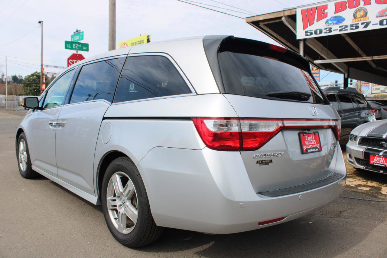 Used 2012 Honda Odyssey Touring Elite image 4