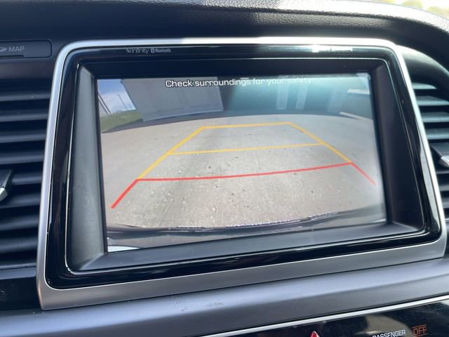 Used 2019 Hyundai Sonata Limited w/ Ultimate Package 04 FWD image 21