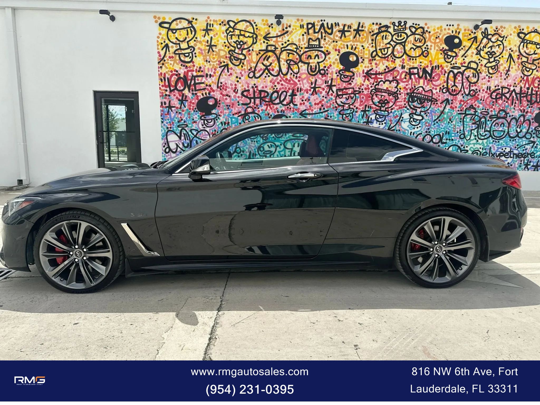 Used 2019 INFINITI Q60 Red Sport 400 w/ Cargo Package AWD/4WD image 11