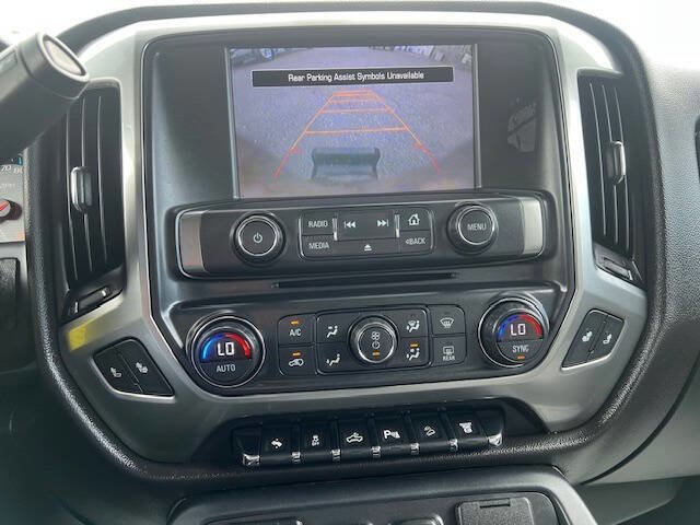 Used 2015 Chevrolet Silverado 2500 LT w/ LT Convenience Package image 18