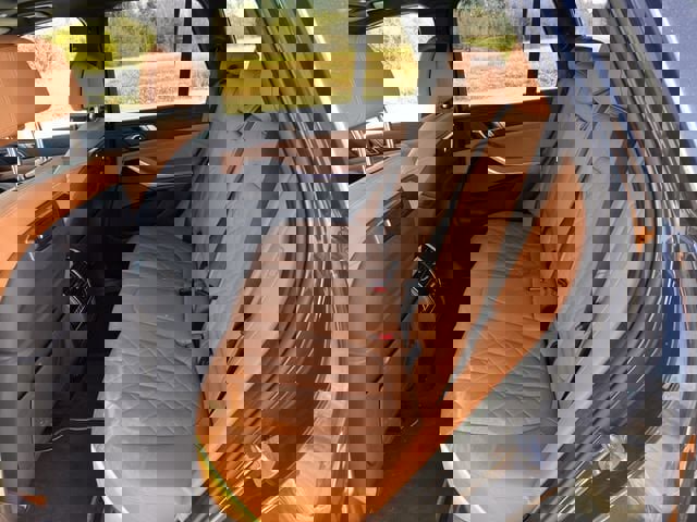 Used 2025 BMW X5 xDrive40i w/ M Sport Package image 31