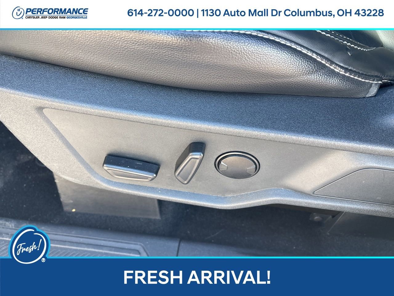 Used 2025 Ford Bronco Outer Banks image 19
