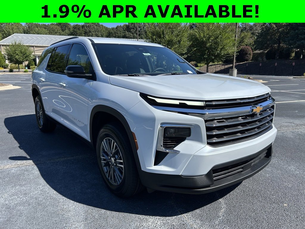 New 2026 Chevrolet Traverse LT