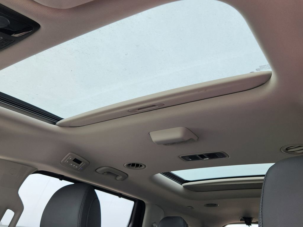 New 2026 Kia Carnival SX Prestige image 17