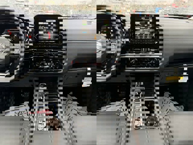 New 2025 Nissan Pathfinder Platinum w/ Cargo Package image 27