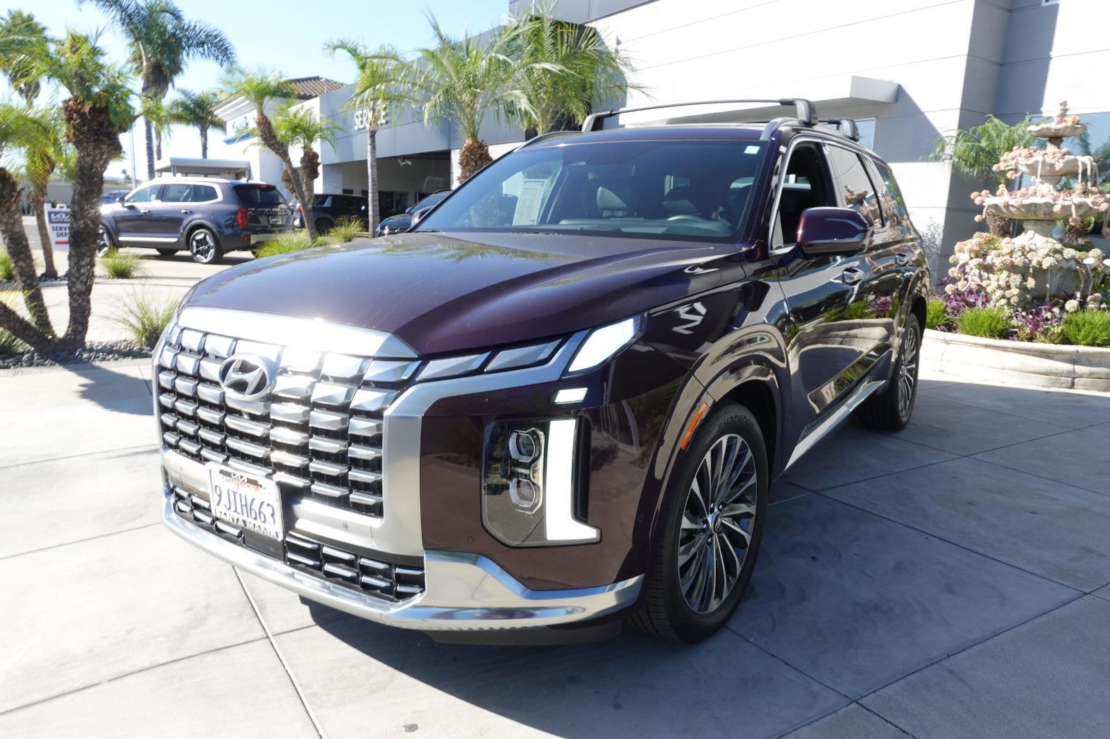 Used 2024 Hyundai Palisade Calligraphy image 5