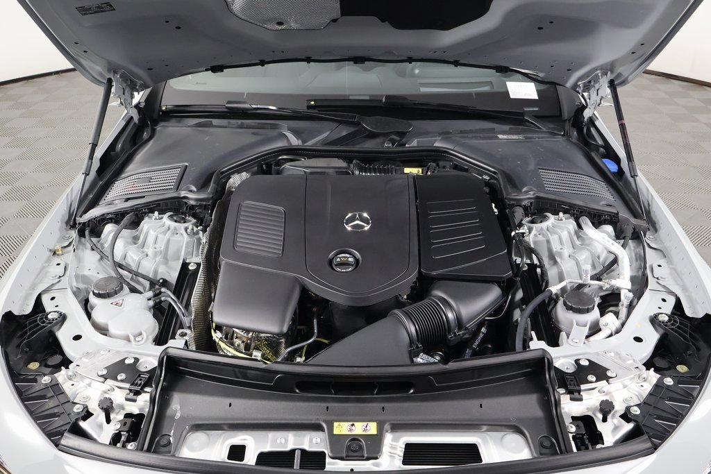 New 2027 Mercedes-Benz CLE 300 4MATIC Coupe image 9
