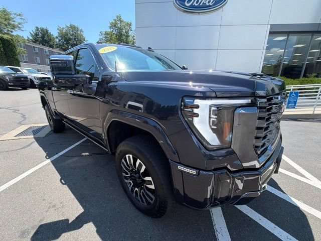 Used 2024 GMC Sierra 2500 Denali Ultimate w/ Snow Plow Prep/Camper Package AWD/4WD image 9