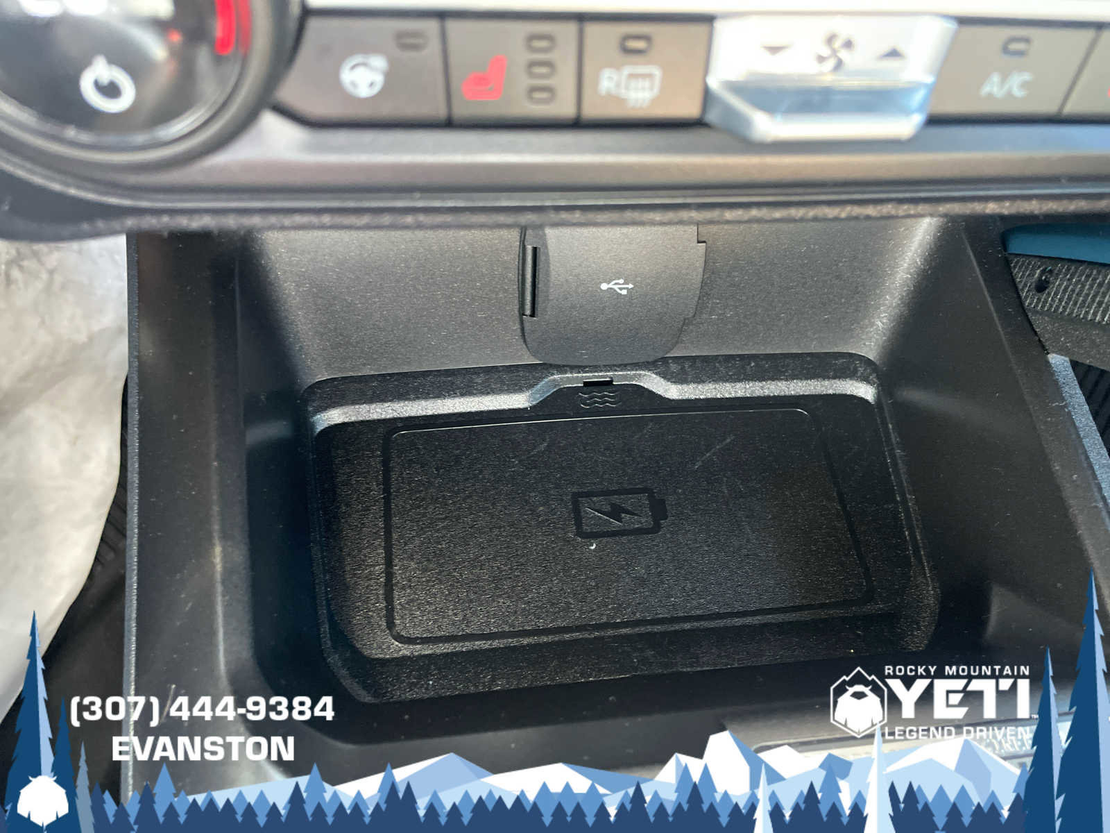 Used 2023 Ford Bronco Wildtrak image 19