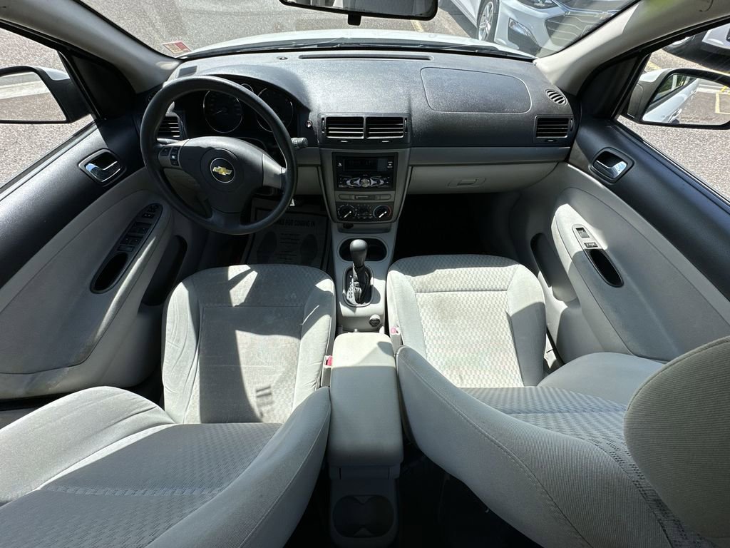Used 2009 Chevrolet Cobalt LT w/ Preferred Equipment Group FWD image 18