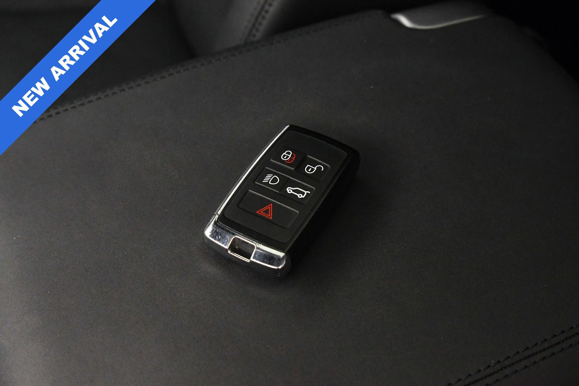 Used 2024 Land Rover Defender 110 S image 20