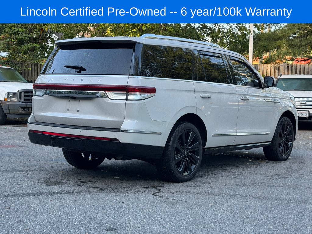 Used 2024 Lincoln Navigator Reserve AWD/4WD image 7