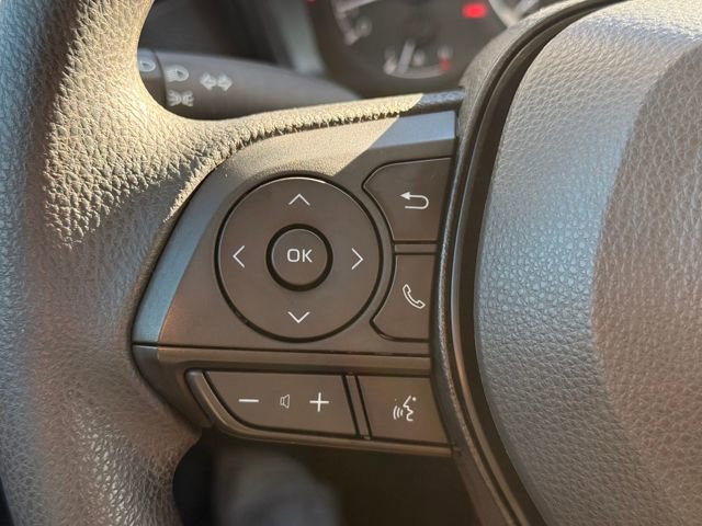 Used 2022 Toyota Corolla LE image 22