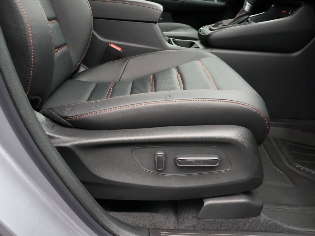 Certified 2026 Honda CR-V Sport Touring image 10
