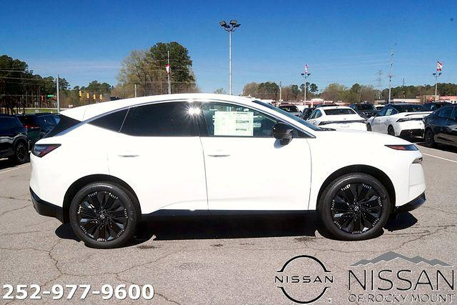 New 2026 Nissan Murano Platinum w/ Cargo Package AWD/4WD image 4